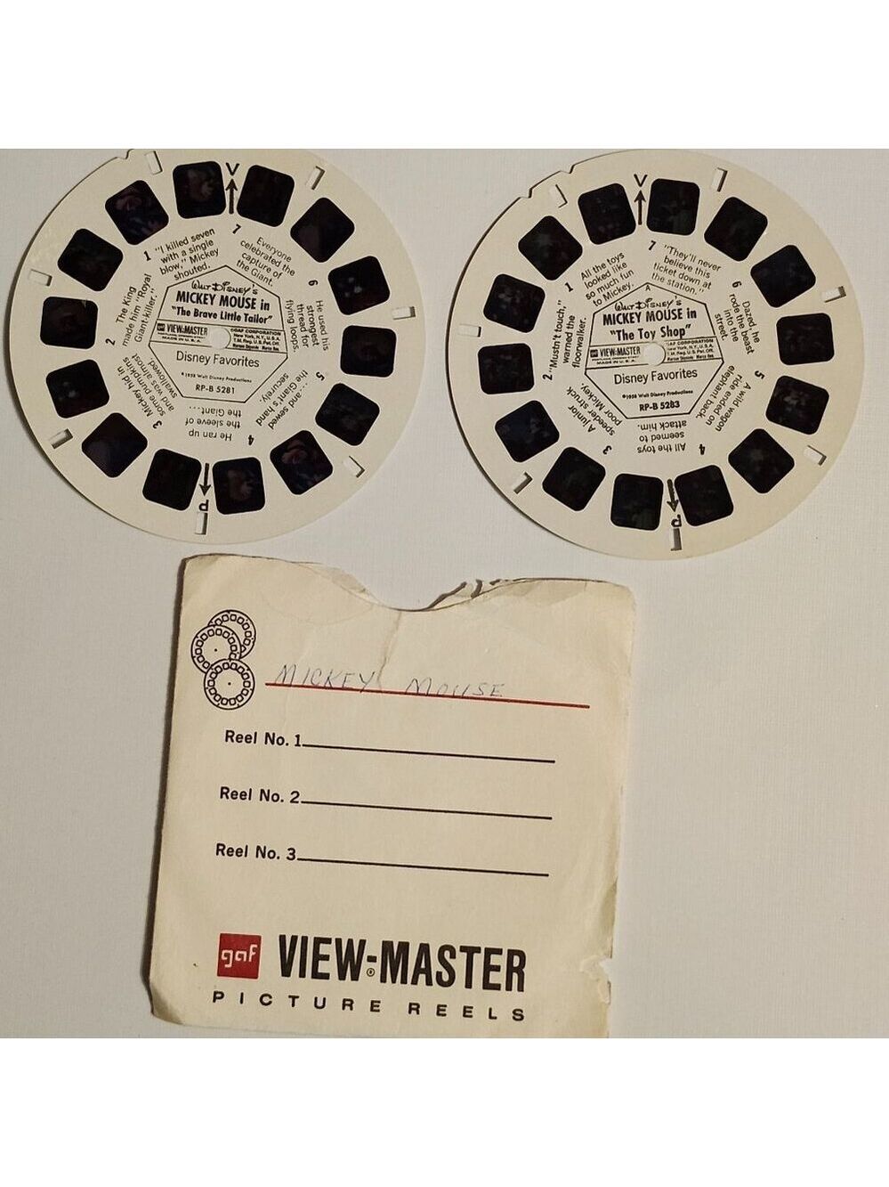 Walt Disney's MICKEY MOUSE in The Toy Shop The Brave Little Tailor View Master